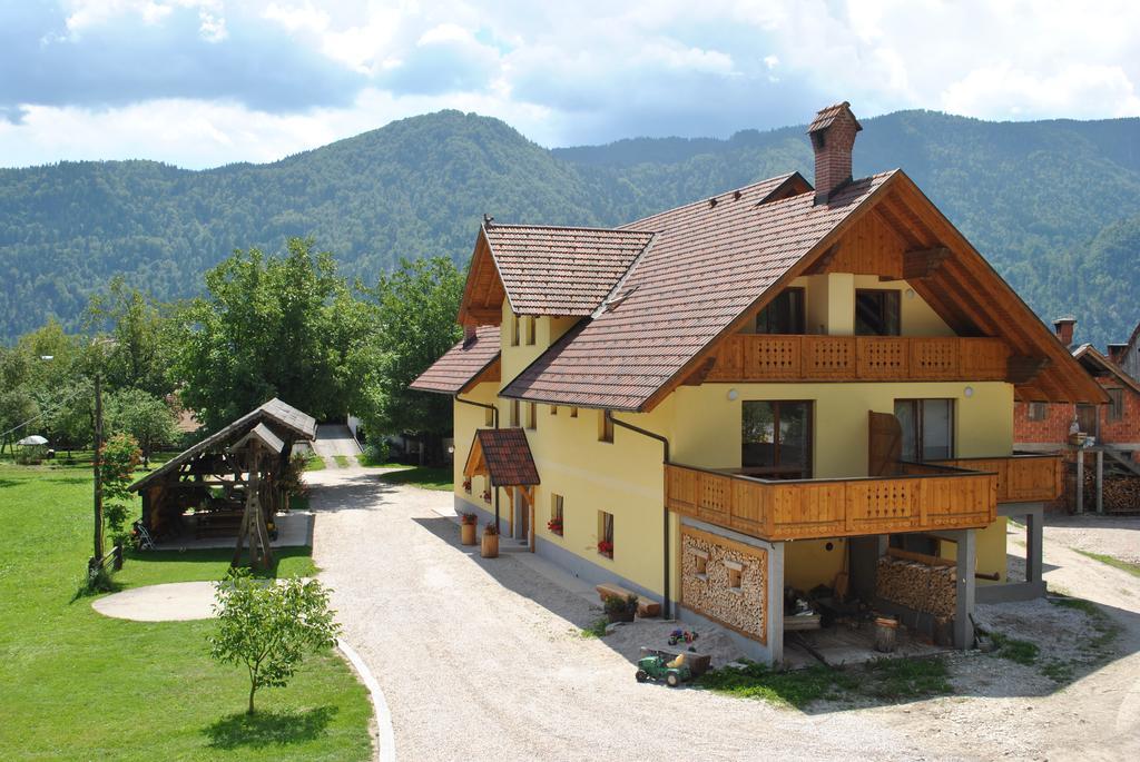 Farm Holidays Povsin Блед Экстерьер фото